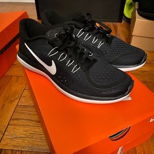 Women’s Nike Flex 2017 Rn